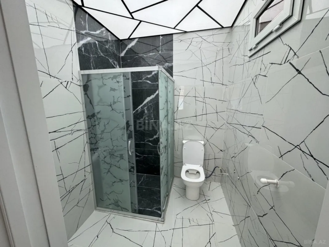 Satılır 4 otaqlı həyət evi 140 m²