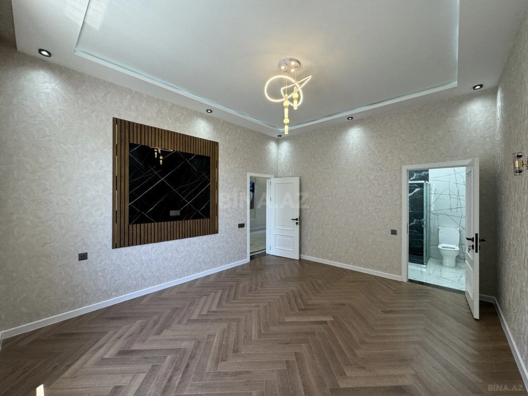 Satılır 4 otaqlı həyət evi 140 m²