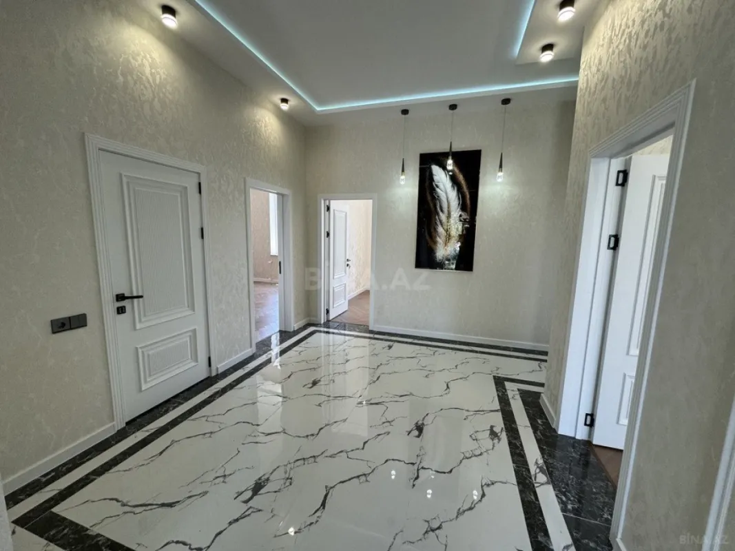 Satılır 4 otaqlı həyət evi 140 m²