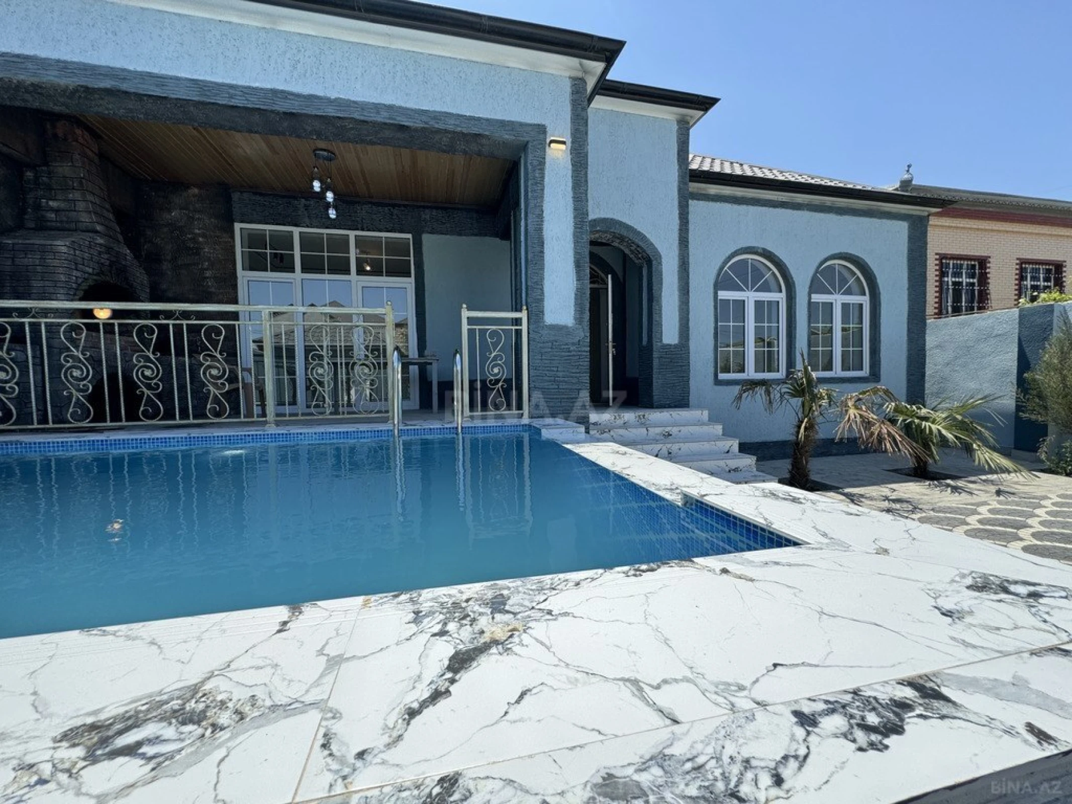 Satılır 4 otaqlı həyət evi 140 m²