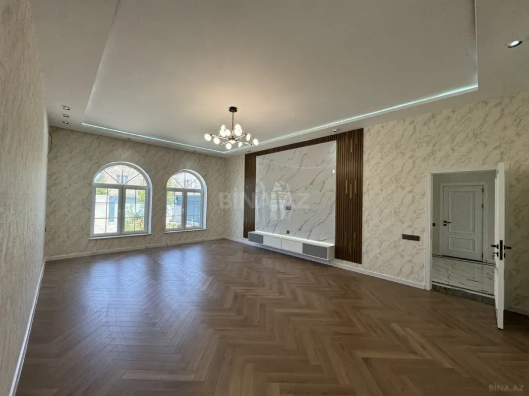 Satılır 4 otaqlı həyət evi 140 m²