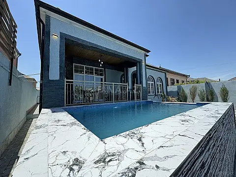 Satılır 4 otaqlı həyət evi 140 m²