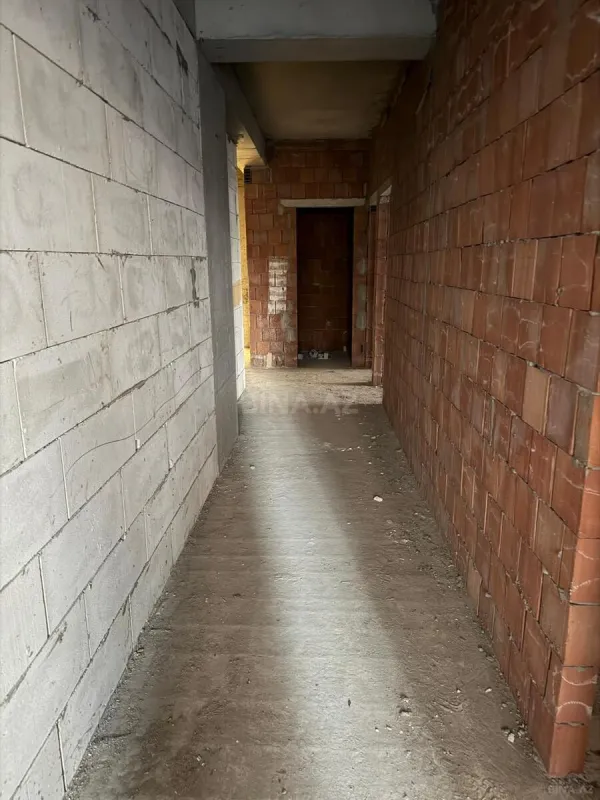 Satılır 3 otaqlı mənzil 108.82 m²