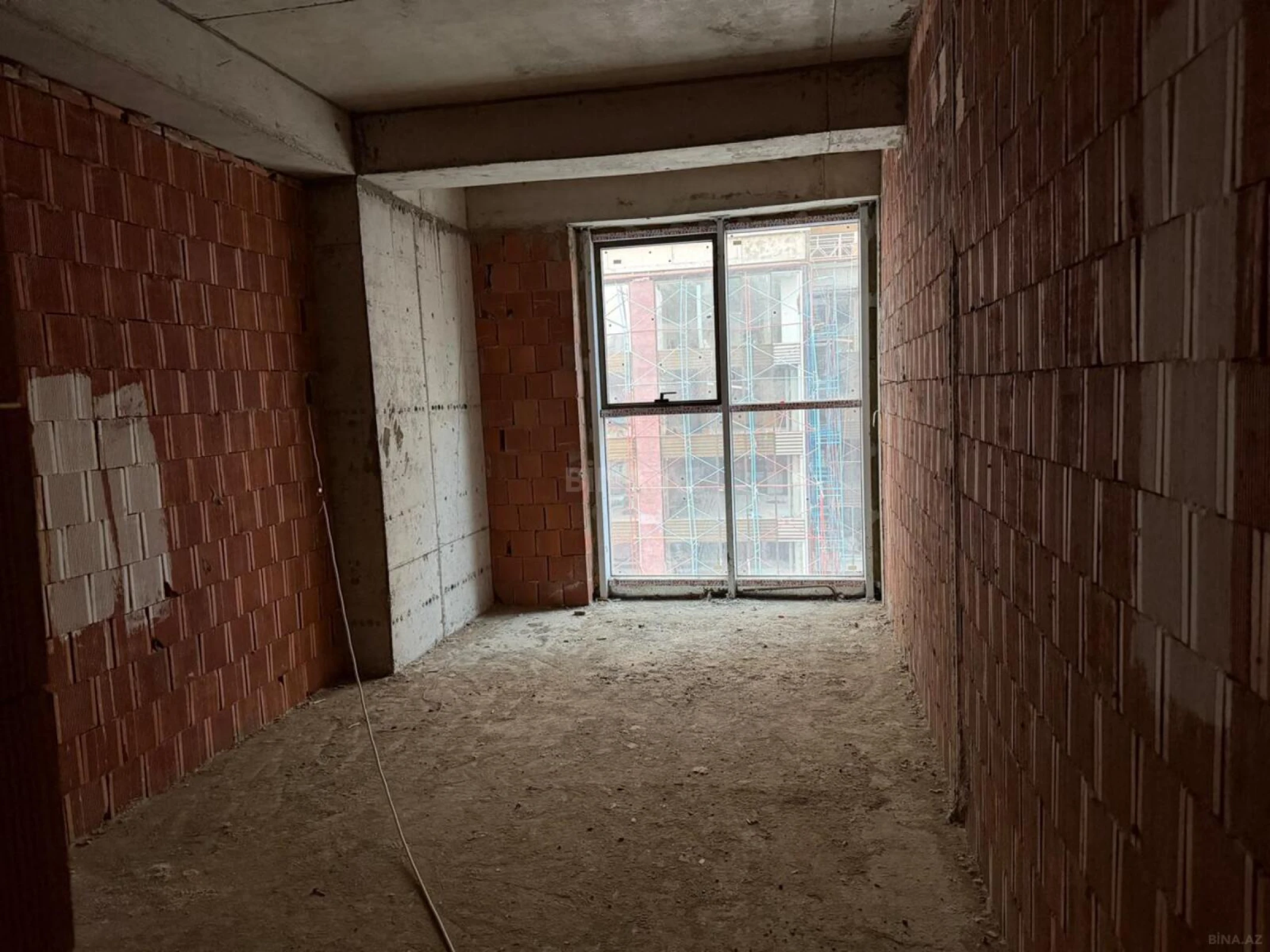 Satılır 3 otaqlı mənzil 108.87 m²