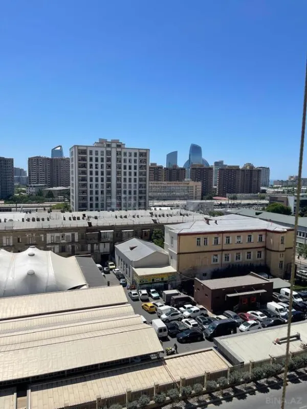 Satılır 4 otaqlı mənzil 187.48 m²