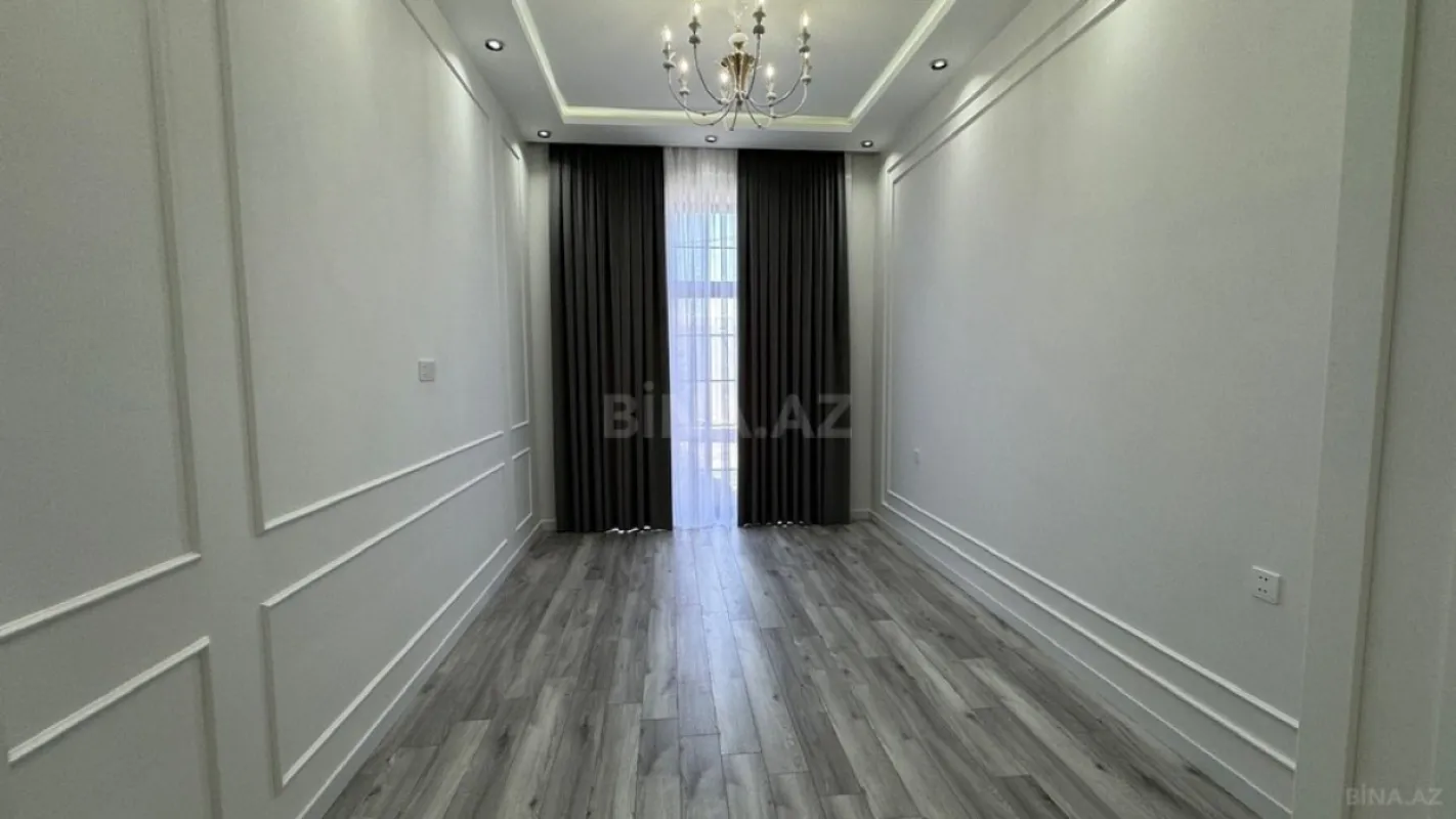 Satılır 5 otaqlı həyət evi 190 m²