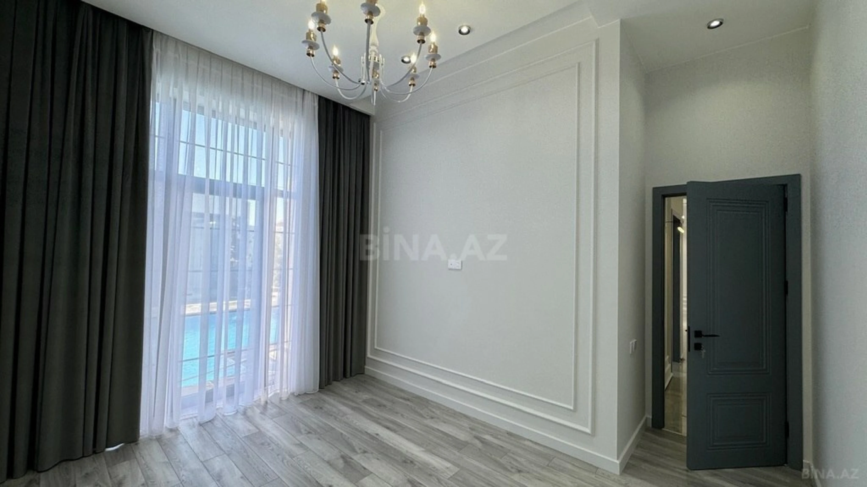 Satılır 5 otaqlı həyət evi 190 m²