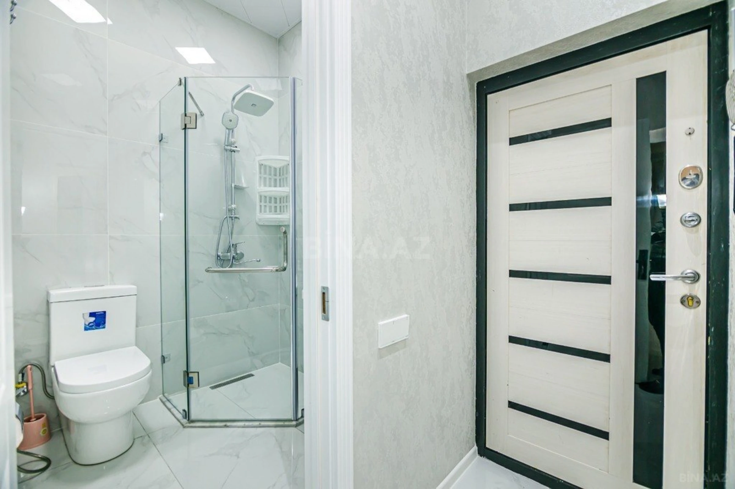 Kirayə verilir 2 otaqlı mənzil 80 m²