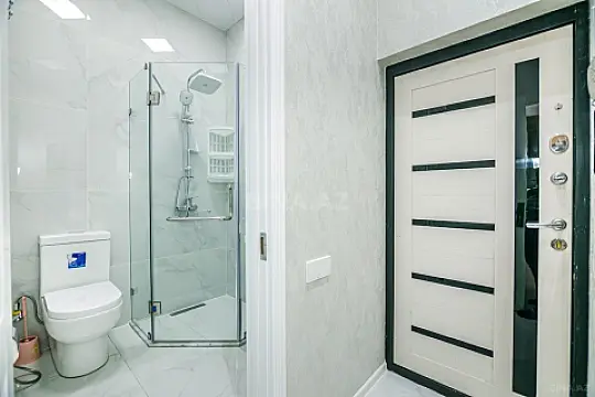 Kirayə verilir 2 otaqlı mənzil 80 m²