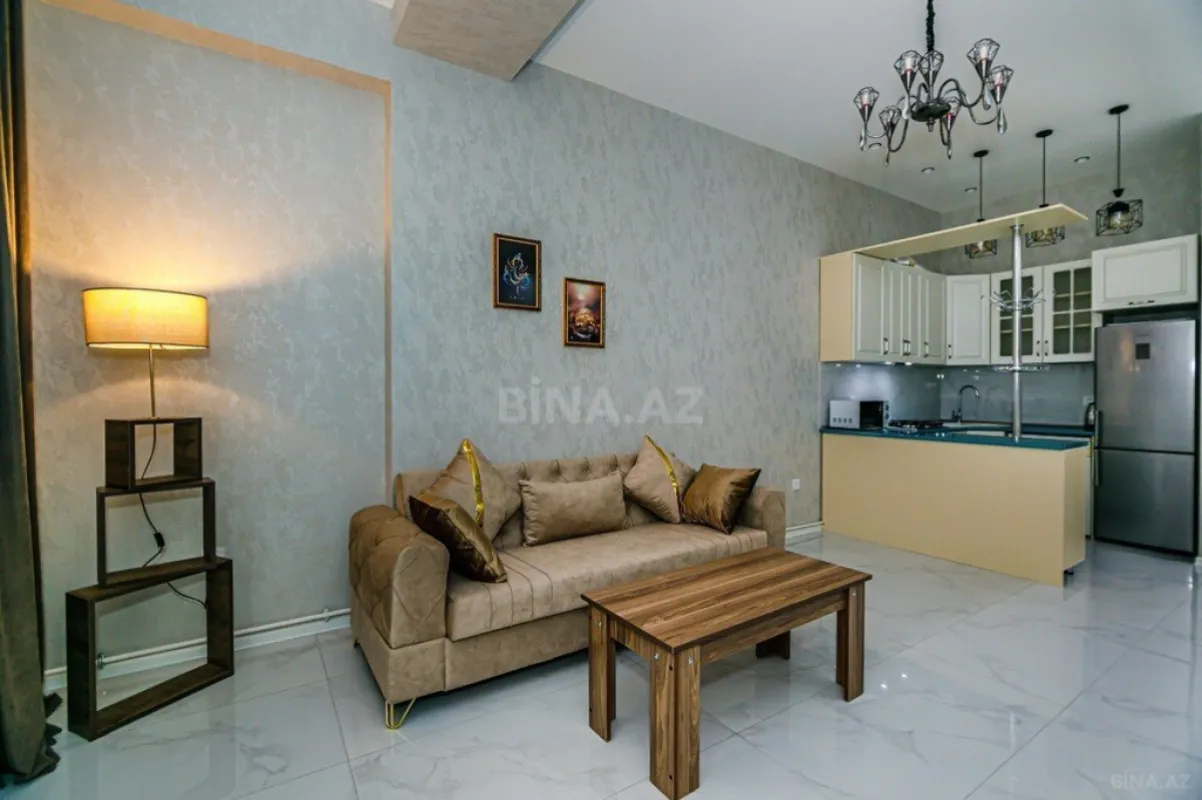 Kirayə verilir 2 otaqlı mənzil 80 m²