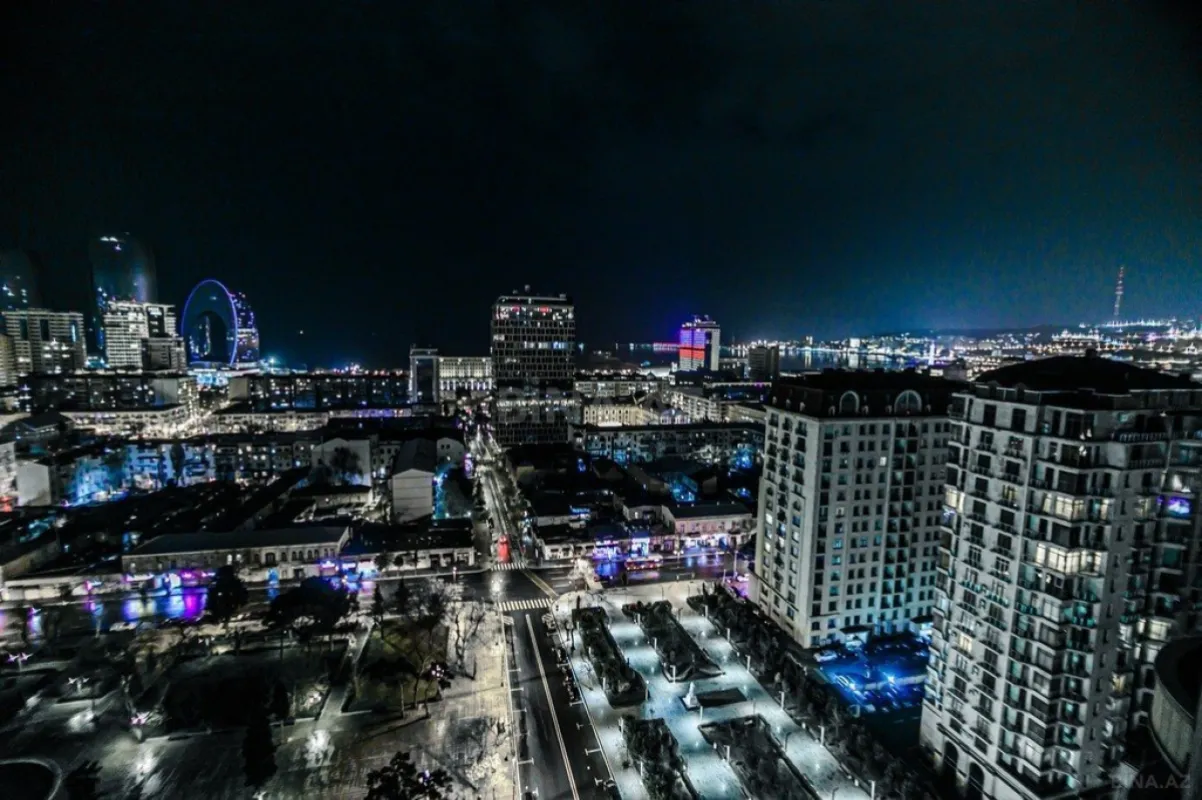 Kirayə verilir 2 otaqlı mənzil 75 m²