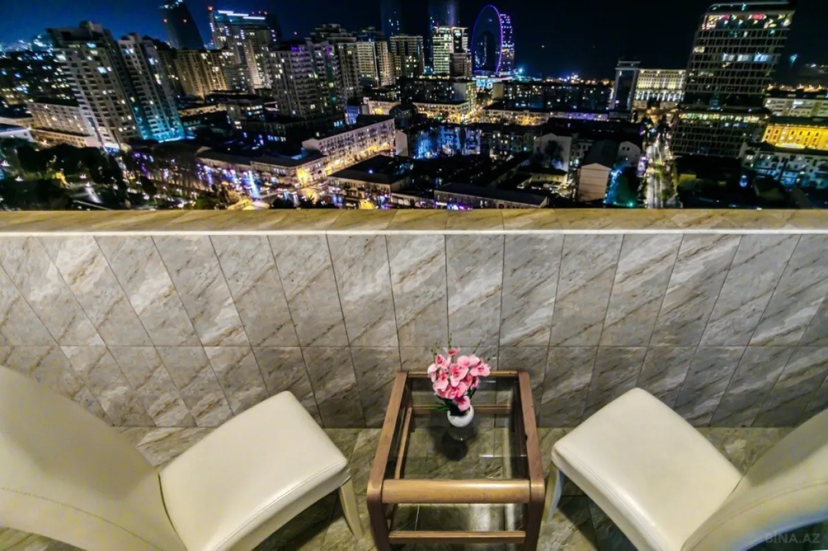 Kirayə verilir 2 otaqlı mənzil 75 m²