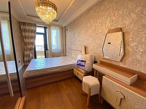 Kirayə verilir 2 otaqlı mənzil 70 m²