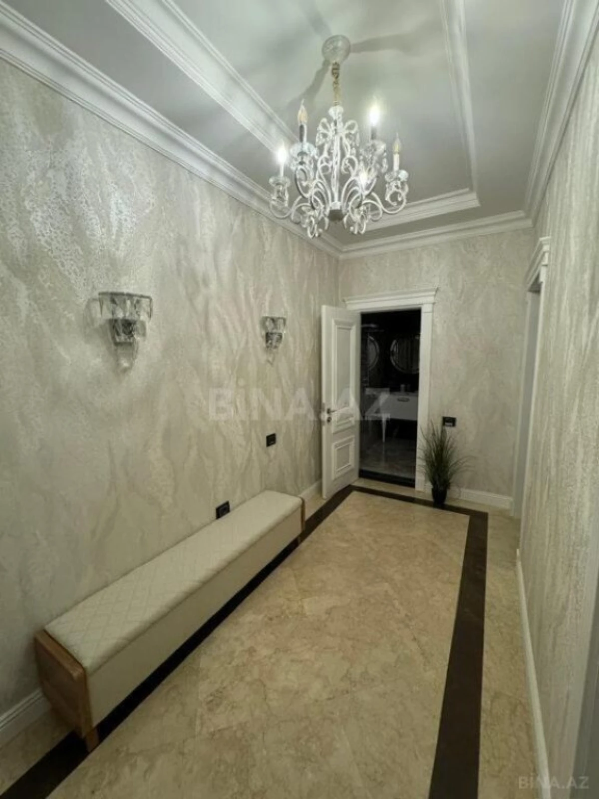 Kirayə verilir 2 otaqlı mənzil 70 m²
