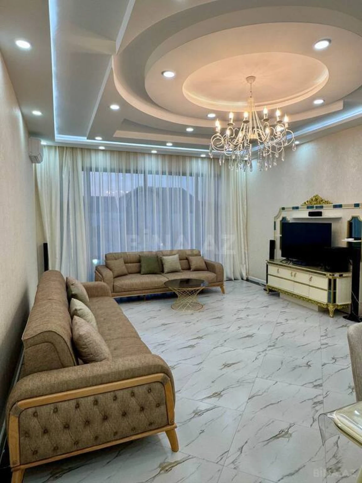 Kirayə verilir 4 otaqlı həyət evi 155 m²