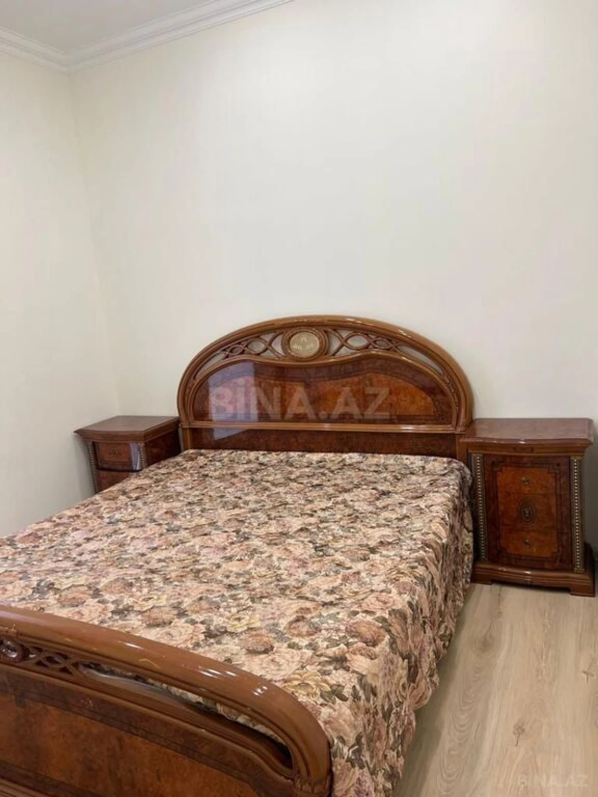Kirayə verilir 5 otaqlı həyət evi 300 m²
