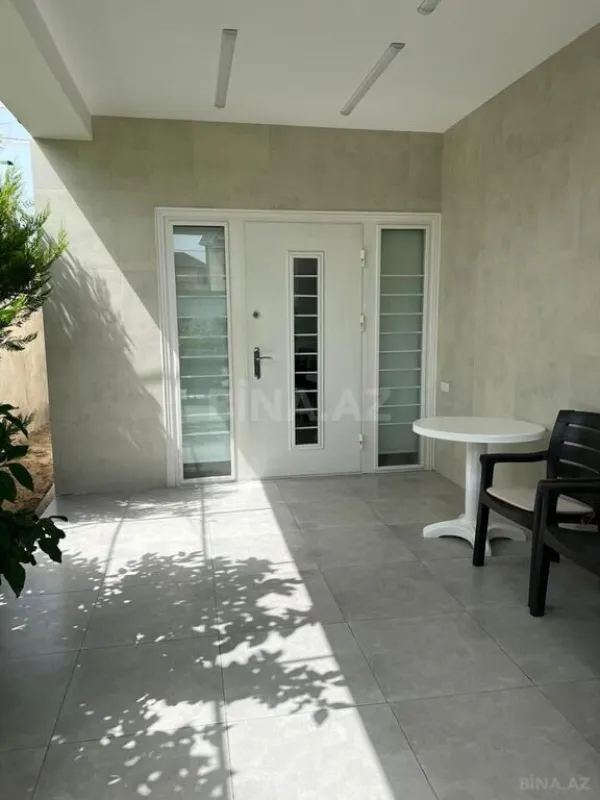 Kirayə verilir 5 otaqlı həyət evi 300 m²