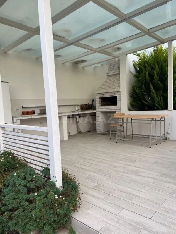 Kirayə verilir 5 otaqlı həyət evi 300 m²