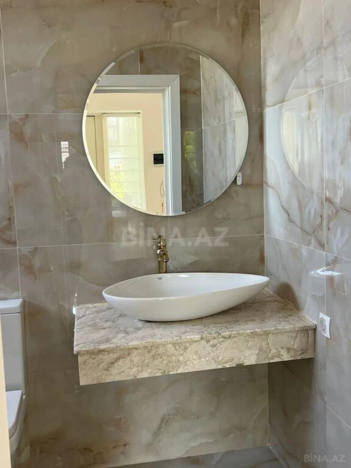 Kirayə verilir 5 otaqlı həyət evi 300 m²