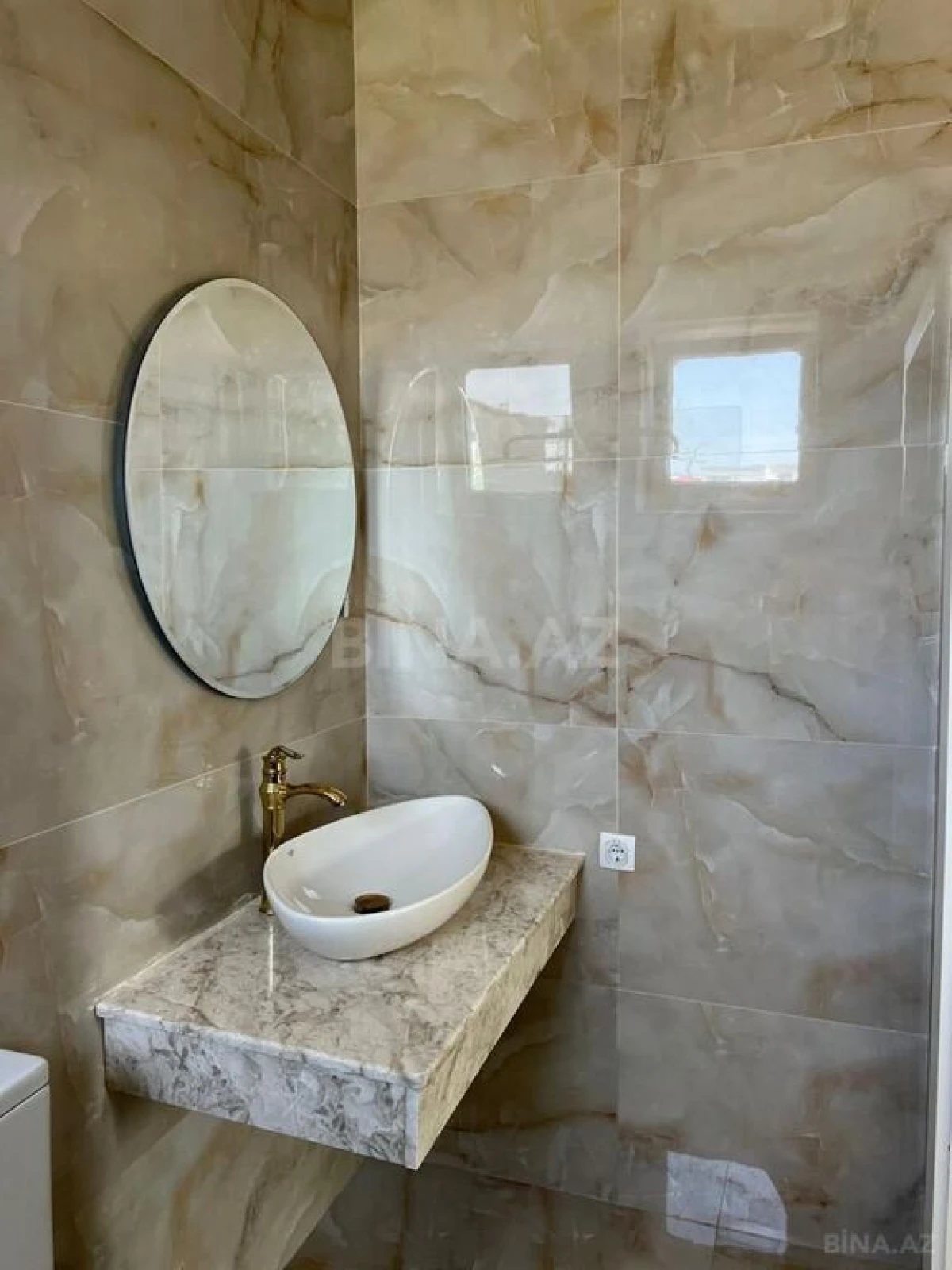 Kirayə verilir 5 otaqlı həyət evi 300 m²