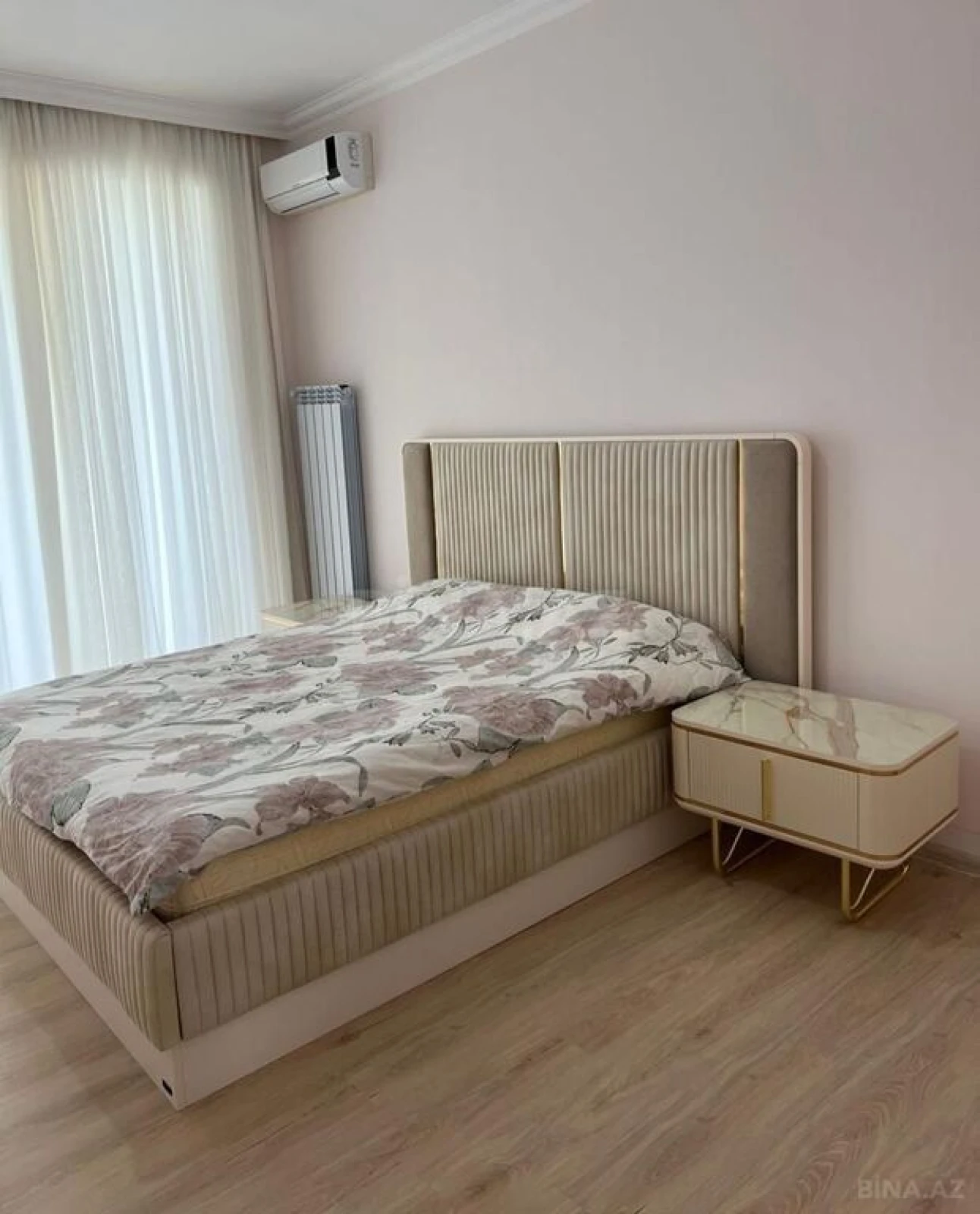 Kirayə verilir 5 otaqlı həyət evi 300 m²
