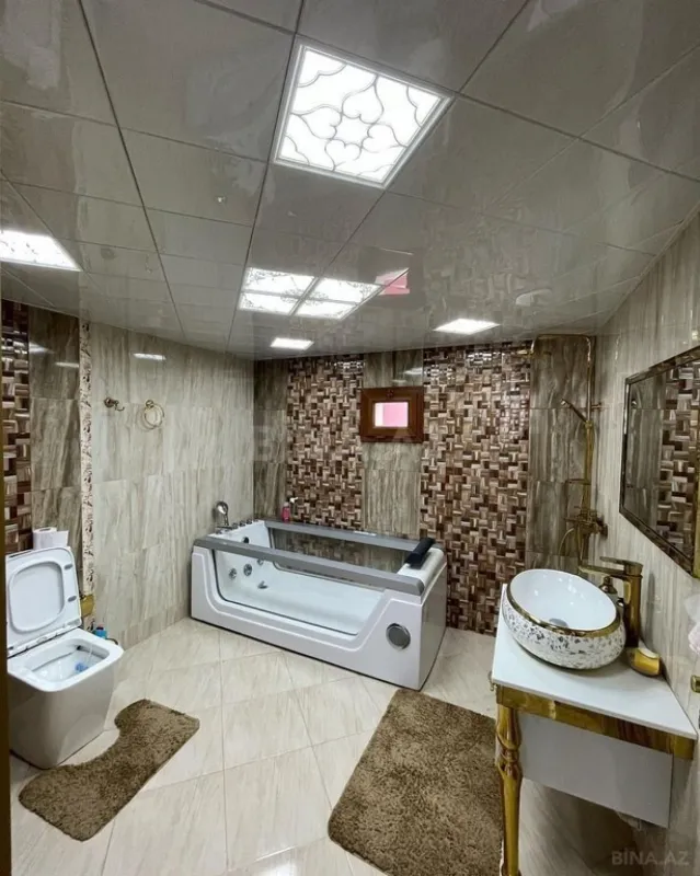 Kirayə verilir 5 otaqlı həyət evi 300 m²