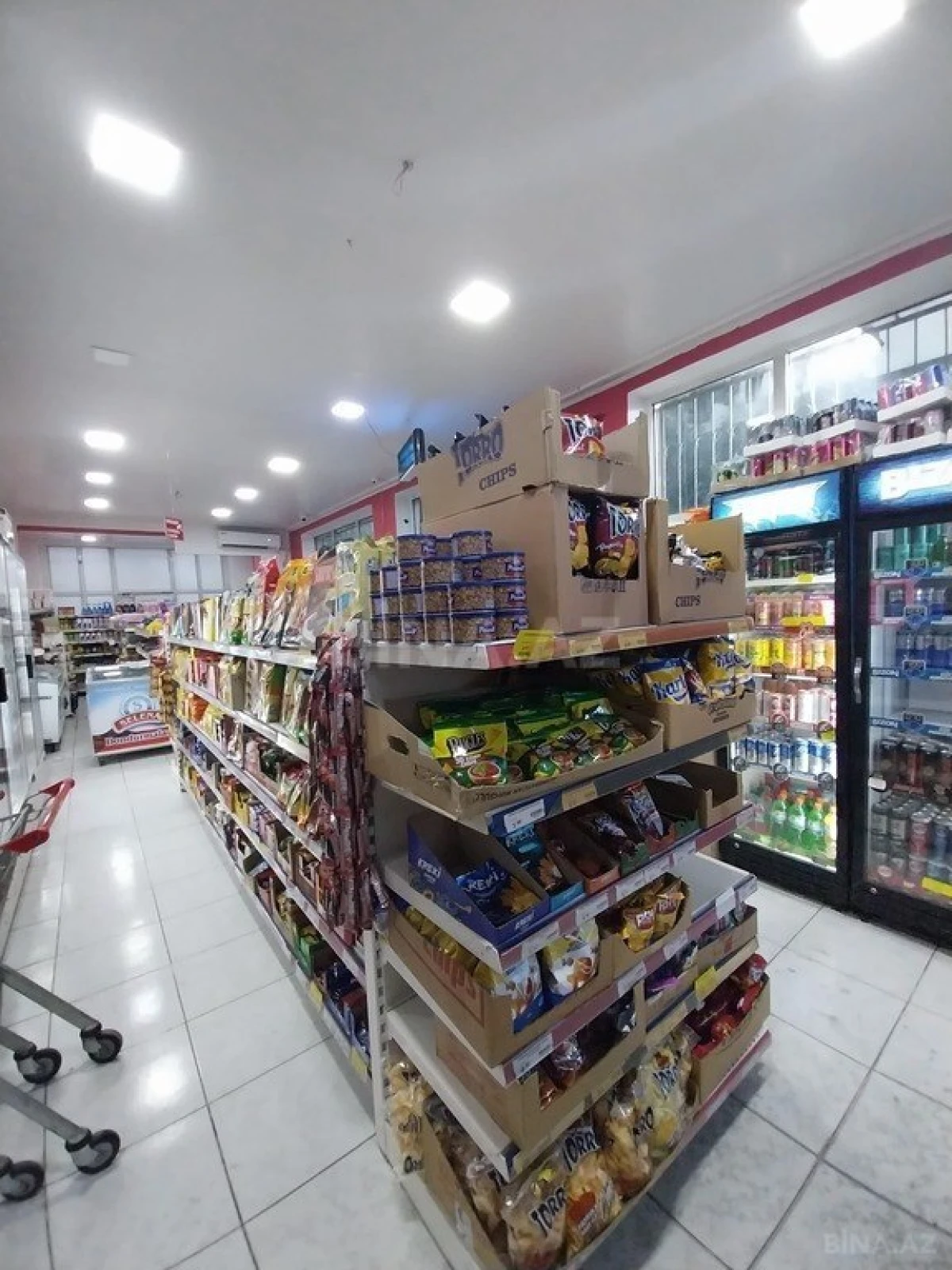 Satılır obyekt 440 m²