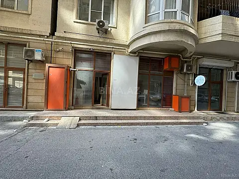 Satılır obyekt 35 m²