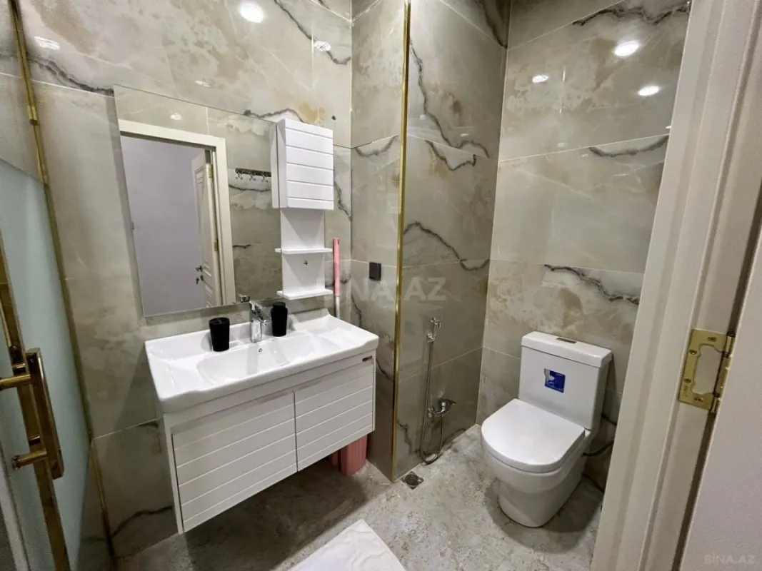 Kirayə verilir 2 otaqlı mənzil 60 m²