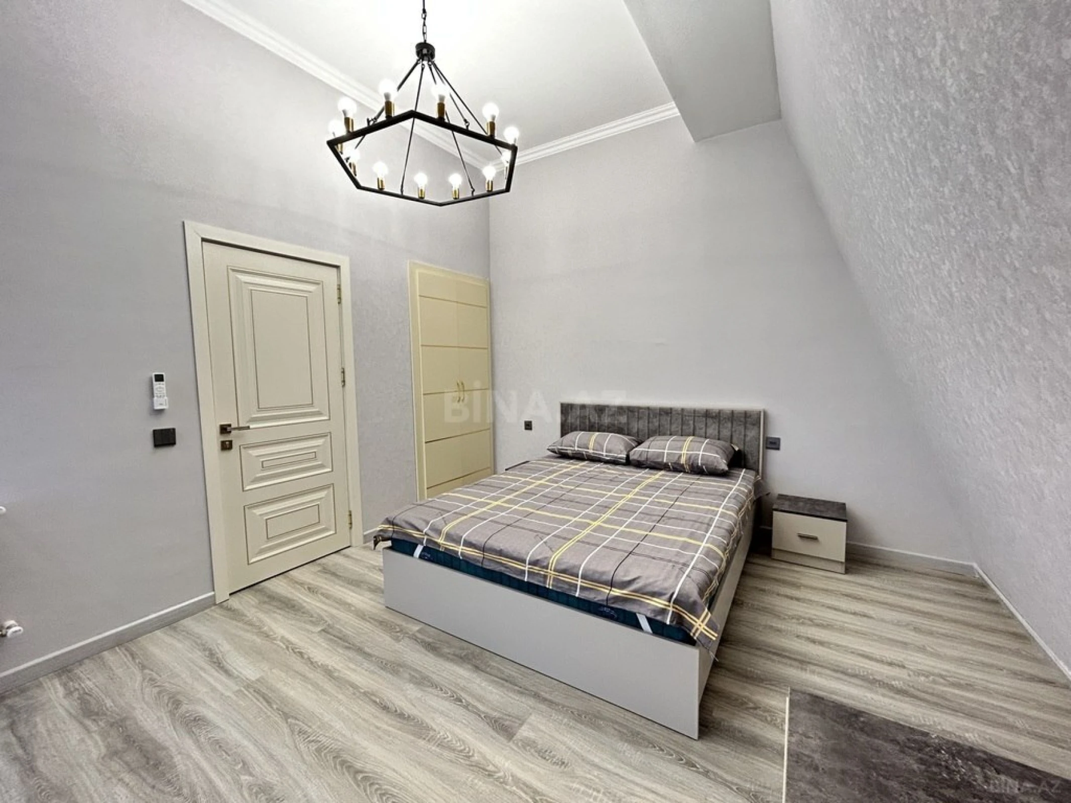 Kirayə verilir 2 otaqlı mənzil 60 m²