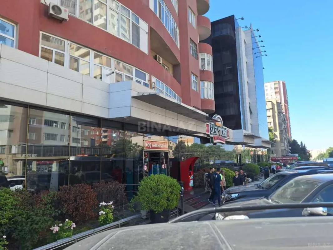 Satılır 2 otaqlı mənzil 79 m²
