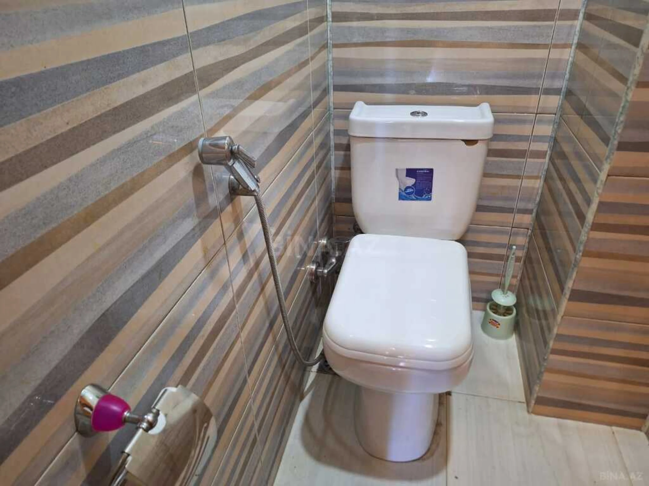 Satılır 2 otaqlı mənzil 79 m²