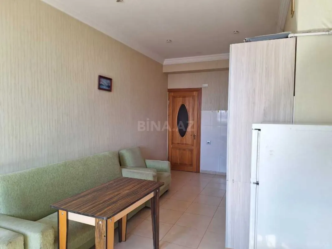 Satılır 2 otaqlı mənzil 79 m²