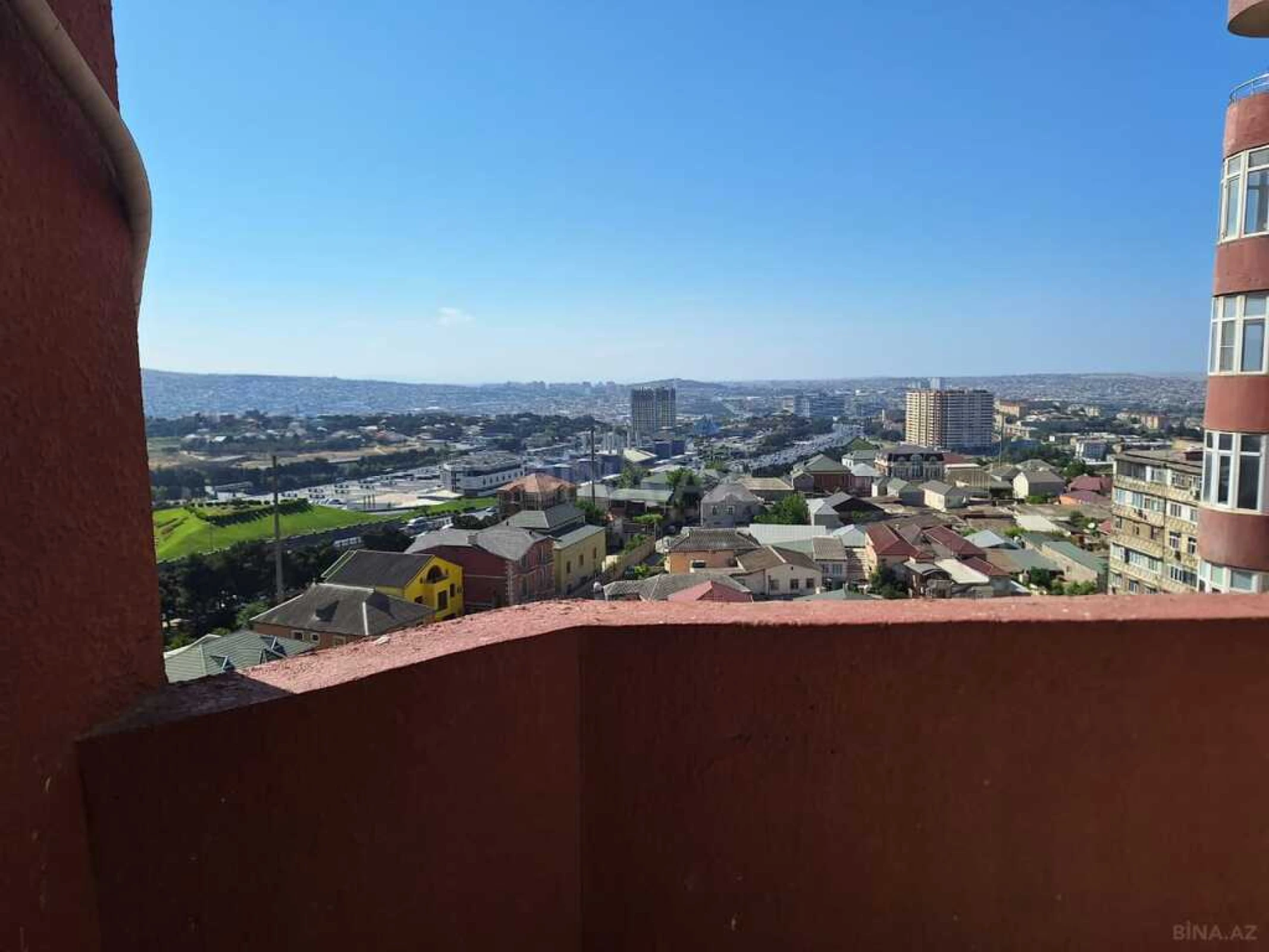 Satılır 2 otaqlı mənzil 79 m²