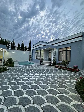 Satılır 4 otaqlı həyət evi 180 m²