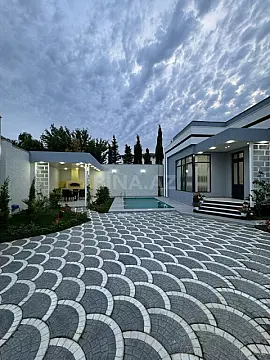 Satılır 4 otaqlı həyət evi 180 m²