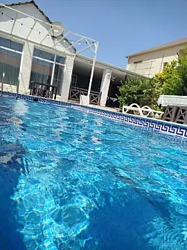 Kirayə verilir 4 otaqlı həyət evi 180 m² — Bakı, Buzovna 4 otaq 180.00 m²