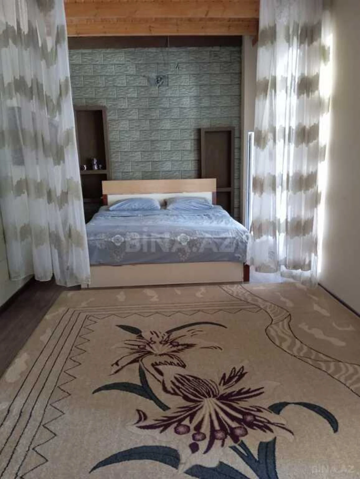 Kirayə verilir 4 otaqlı həyət evi 180 m²