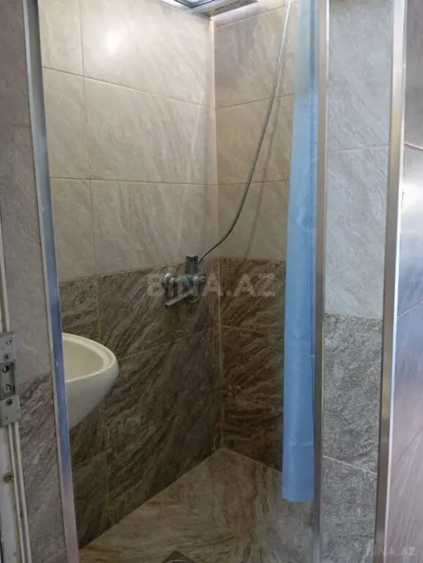 Kirayə verilir 4 otaqlı həyət evi 180 m²