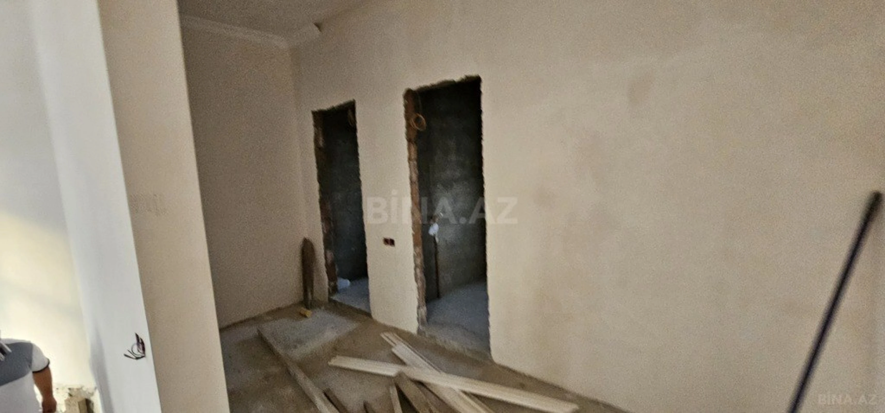 Satılır 9 otaqlı həyət evi 600 m²