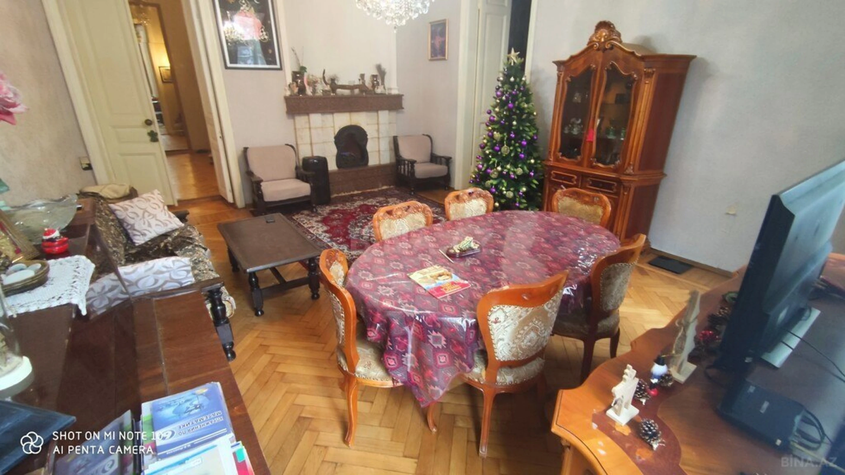Satılır 4 otaqlı mənzil 130 m²