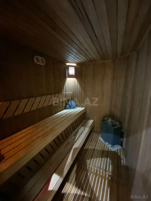 Satılır 3 otaqlı mənzil 200.5 m²