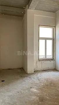 Satılır 4 otaqlı mənzil 267 m²