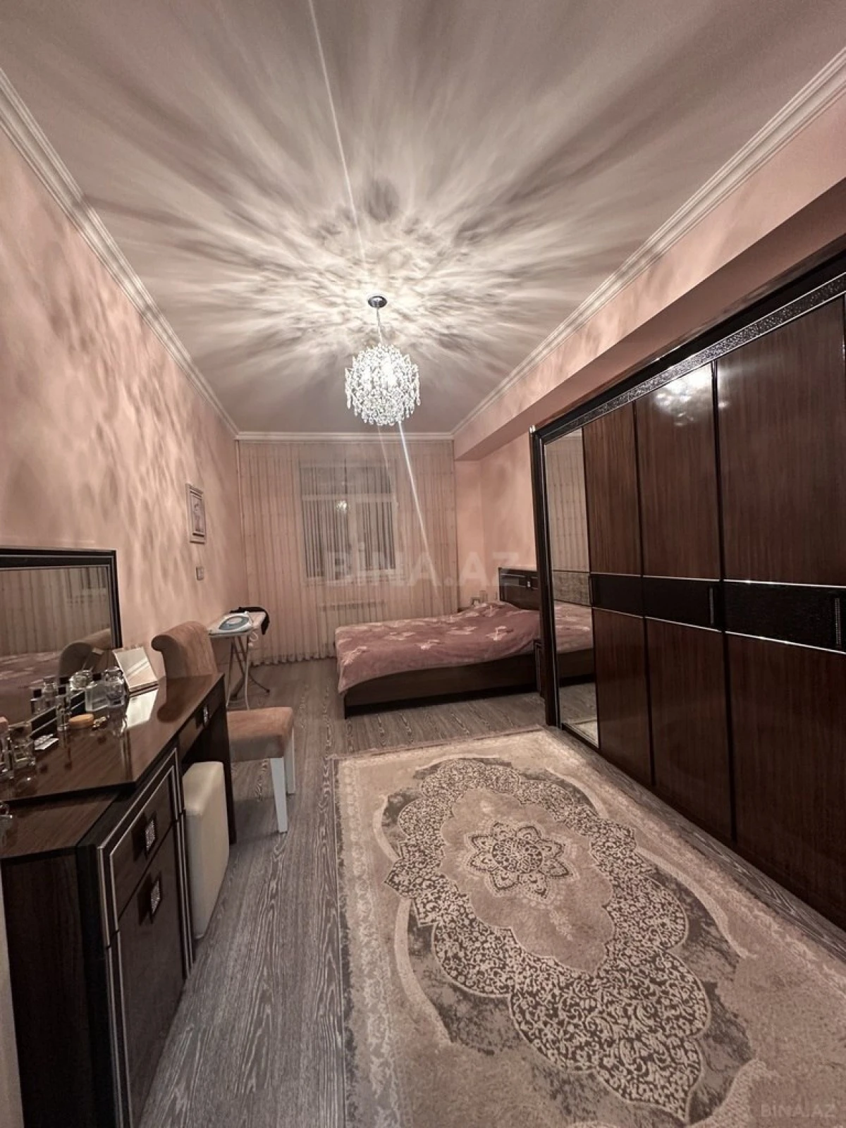 Satılır 3 otaqlı mənzil 96 m²