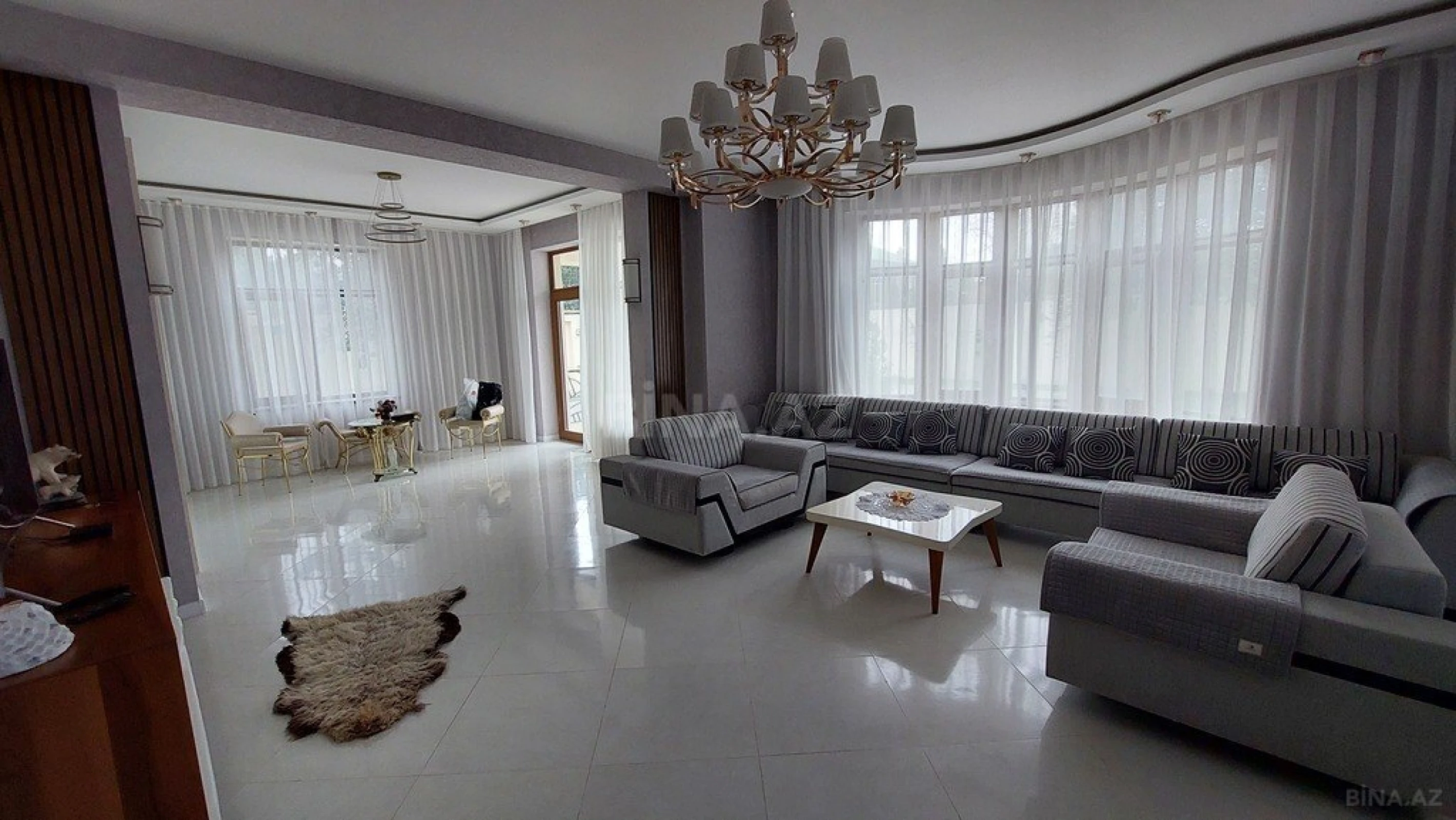 Kirayə verilir 5 otaqlı həyət evi 350 m²