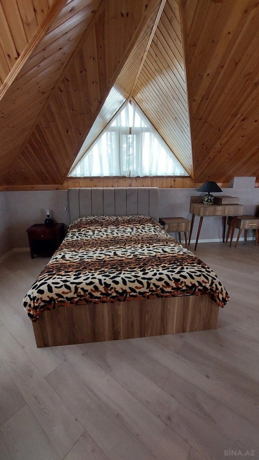 Kirayə verilir 5 otaqlı həyət evi 350 m²