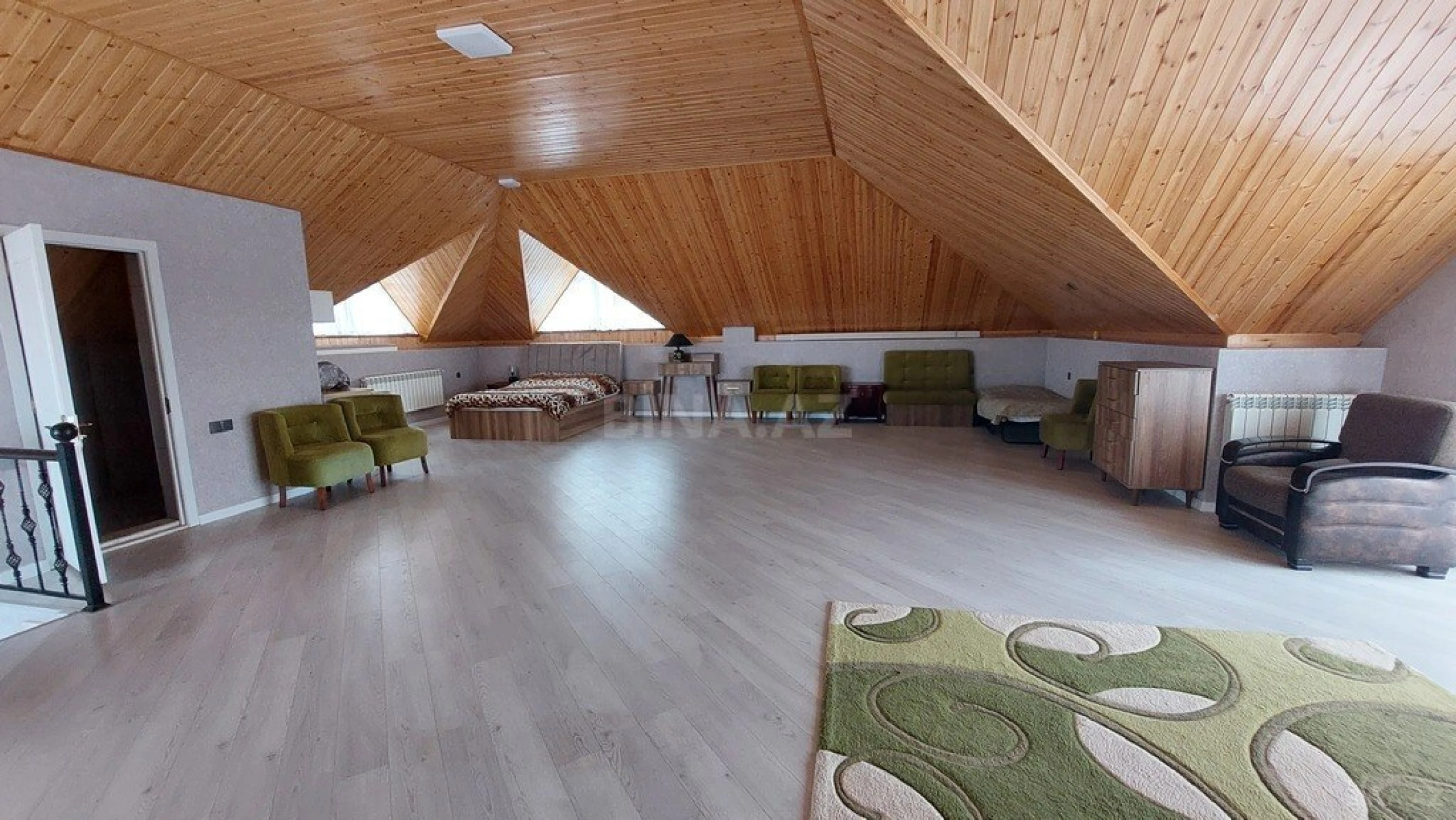 Kirayə verilir 5 otaqlı həyət evi 350 m²