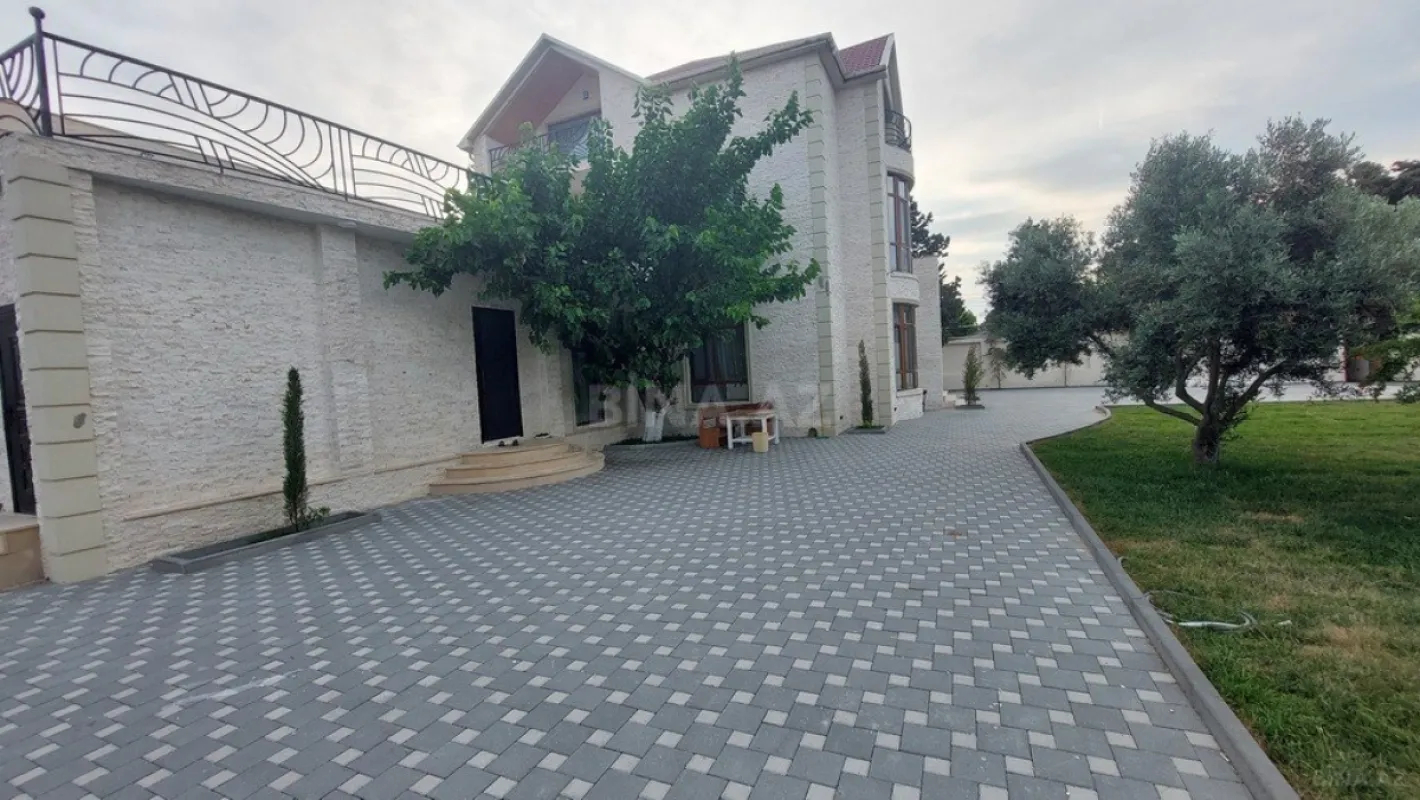 Kirayə verilir 5 otaqlı həyət evi 350 m²