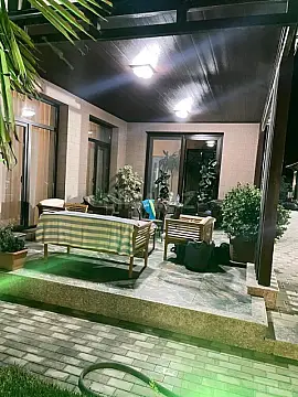 Kirayə verilir 4 otaqlı həyət evi 300 m²