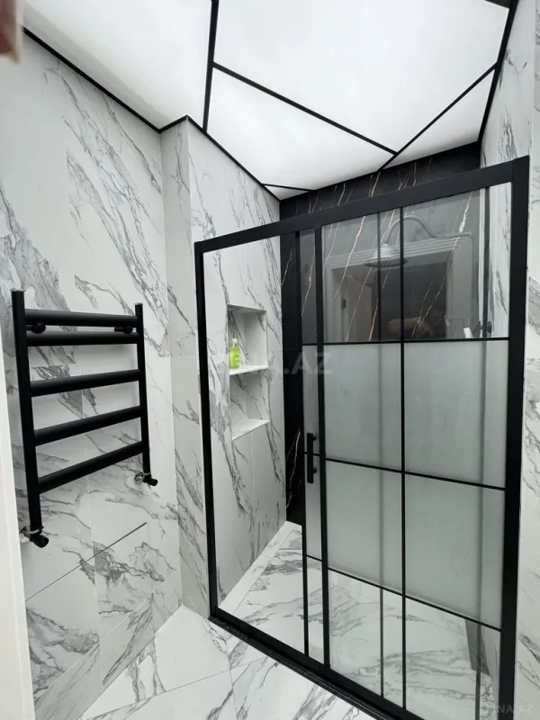 Satılır 2 otaqlı mənzil 65 m²